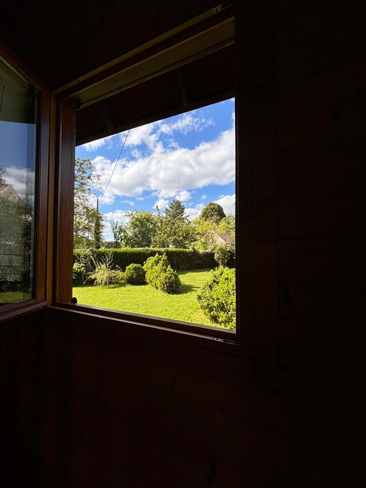 Maison écoresponsable classée 3 étoiles avec son jardin clos Donzy Extérieur photo