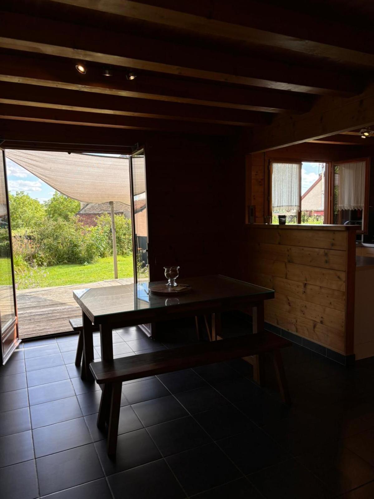 Maison écoresponsable classée 3 étoiles avec son jardin clos Donzy Extérieur photo