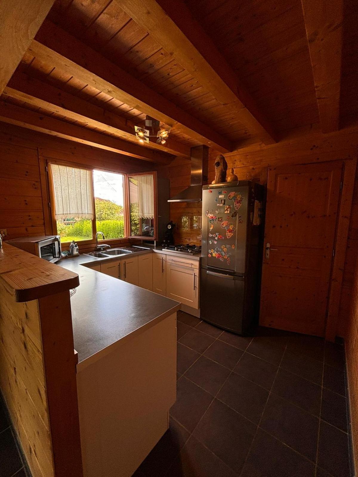 Maison écoresponsable classée 3 étoiles avec son jardin clos Donzy Extérieur photo